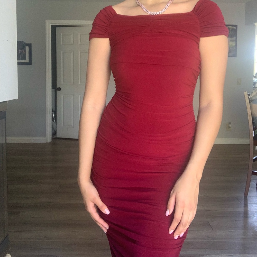 Windsor Scrunched Red Cocktail Dress